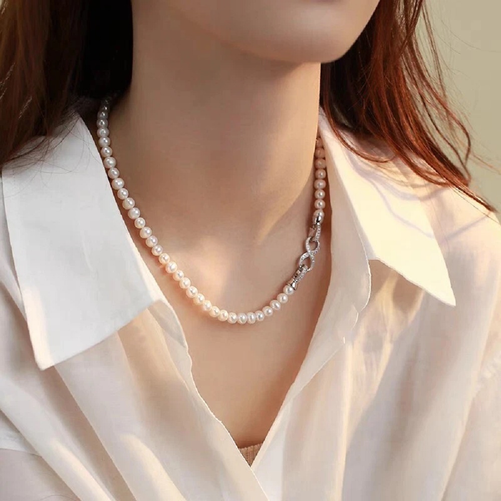Naszyjnik z naturalnych pereł  – Pearl Trim Chain recenzja i cena